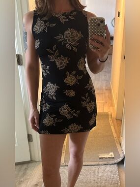 Vintage Sleeveless Black Floral Bodycon Dress